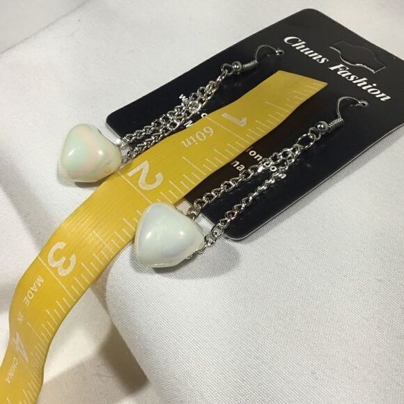 White Heart Dangle Earrings (UC3) - Picture 4 of 4